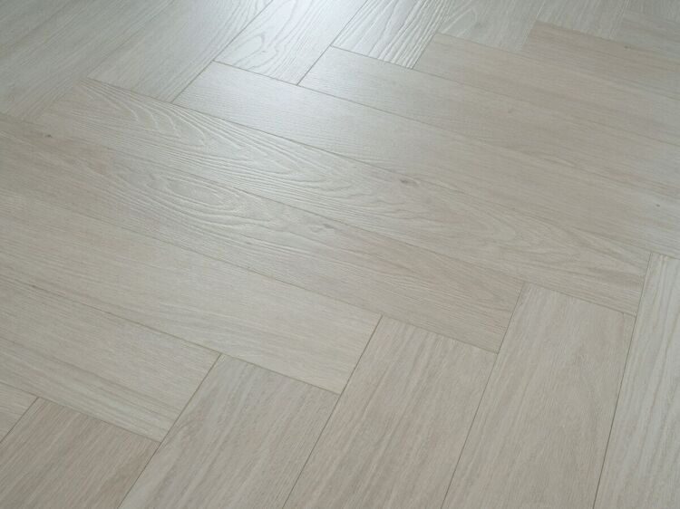 520 Дуб Бостон Lamiwood Chester herringbone 12мм